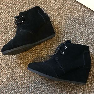 Toms wedge booties, size 8